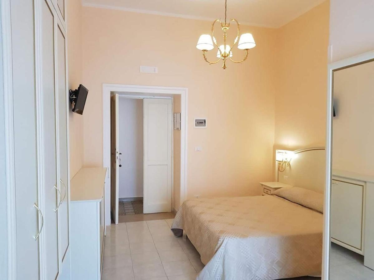 Albergo Santa Teresa Torre del Greco Exteriör bild