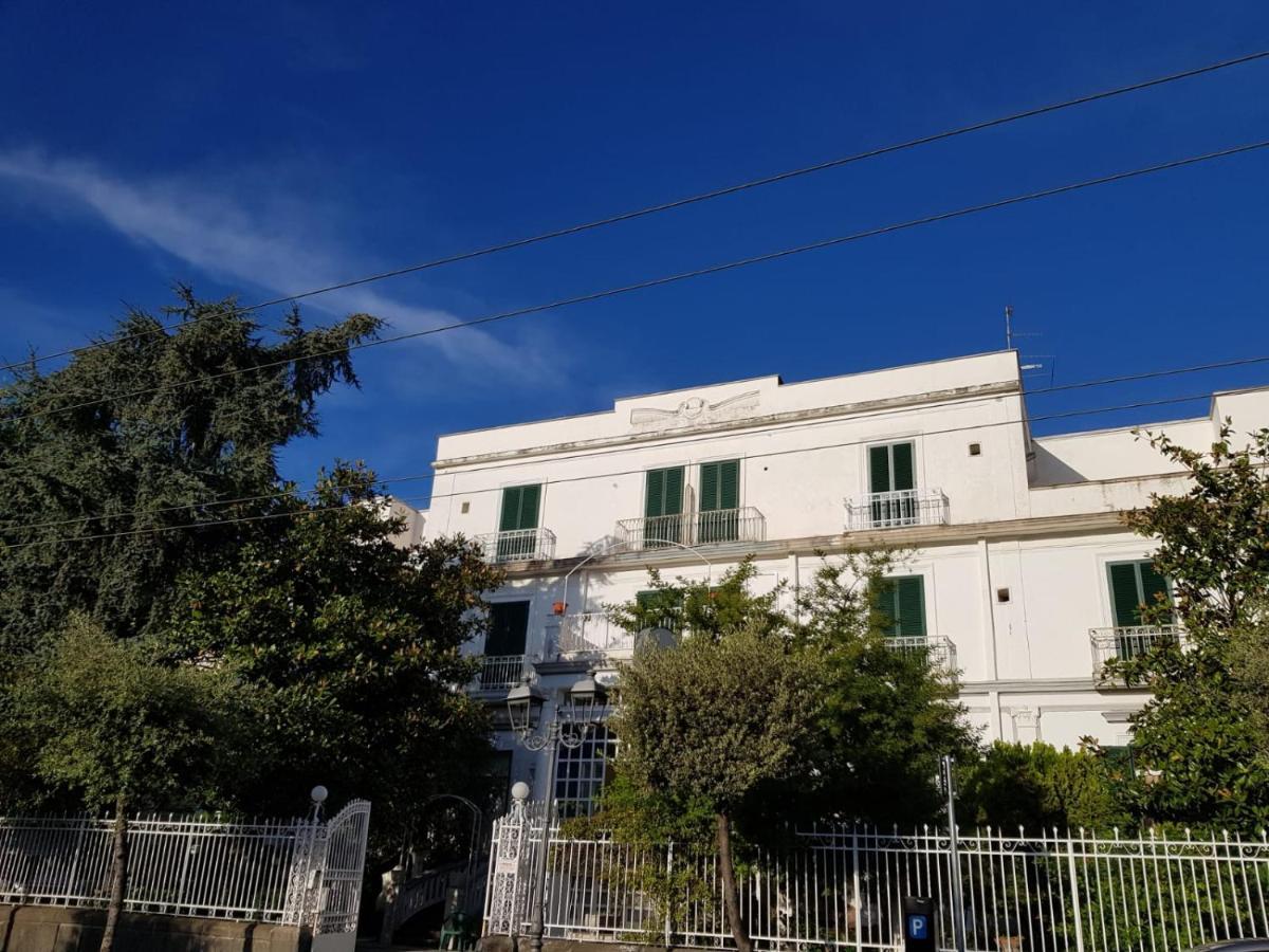 Albergo Santa Teresa Torre del Greco Exteriör bild