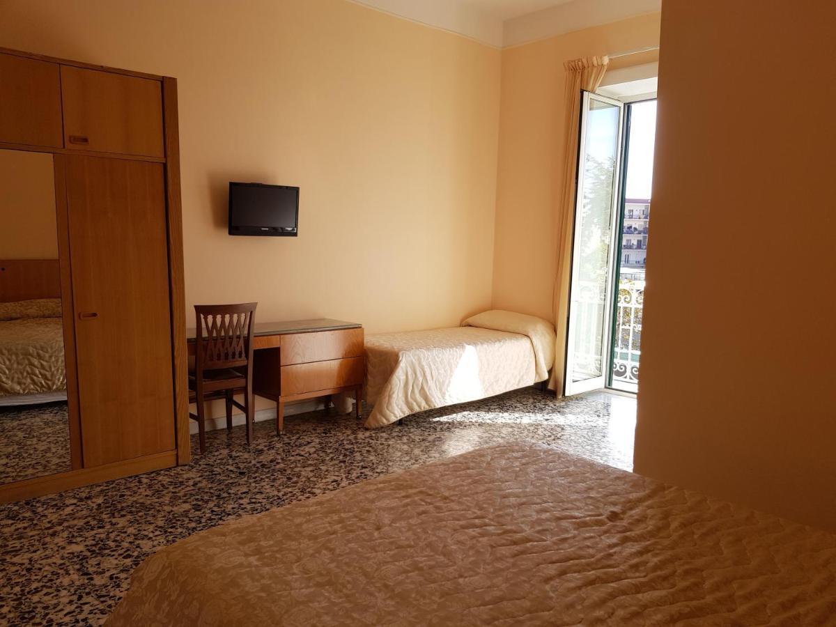 Albergo Santa Teresa Torre del Greco Exteriör bild